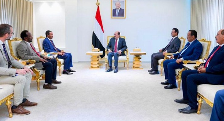 الزنداني يبحث شراكة حكومية مع برنامج الأغذية العالمي للانتقال من الإغاثة الإنسانية إلى مشاريع الصمود والتعافي المستدام