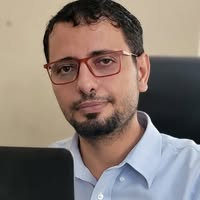 أسامة خالد